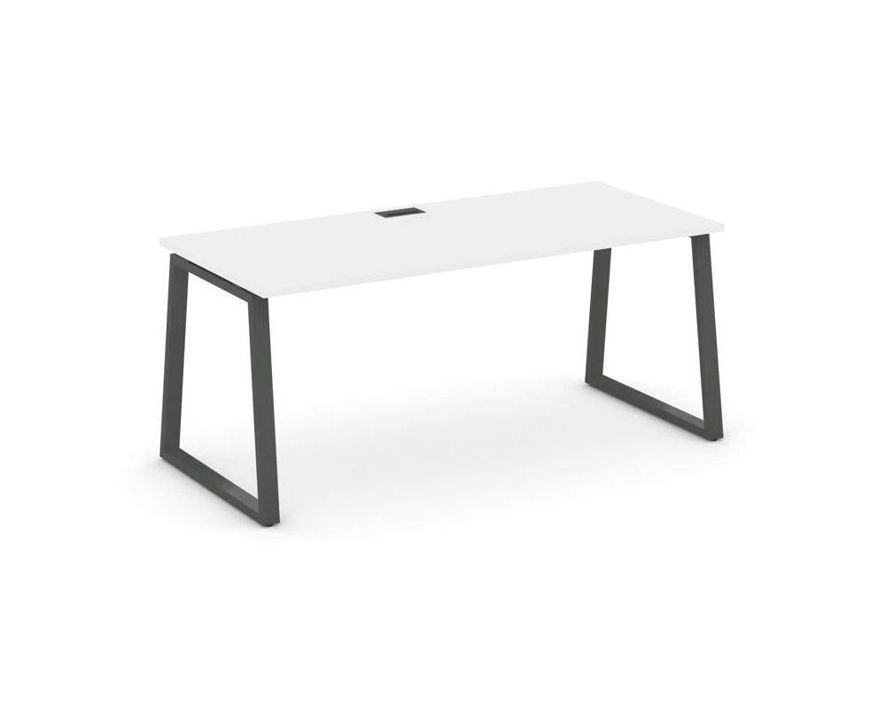 Стол письменный опоры трапеция 1380x700x750 Стайл Проджект Директ / Style Project Direct