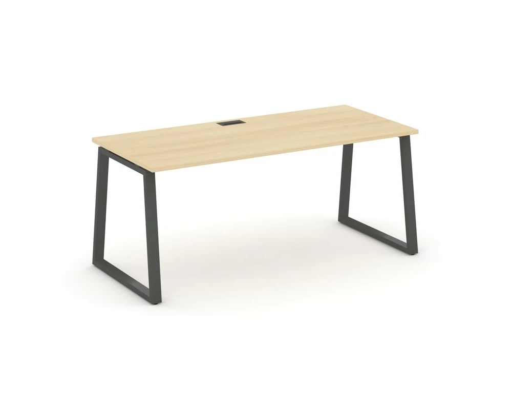 Стол письменный опоры трапеция 1380x700x750 Стайл Проджект Директ / Style Project Direct