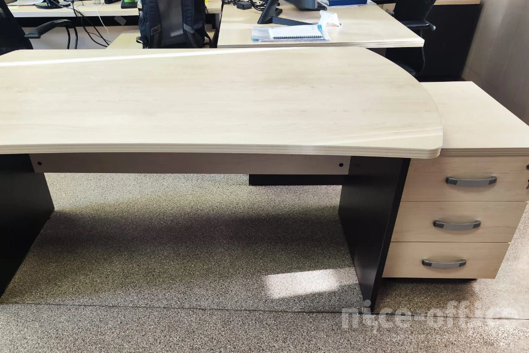 Тумба мобильная 340253 Berlin Director фото в интерьере 1