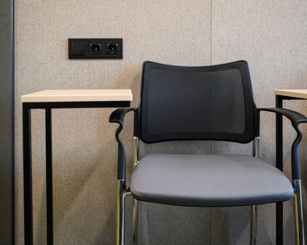 Акустическая кабина LWOP SIX-SEATER